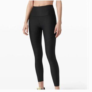 lululemon Zoned In Tight in Black